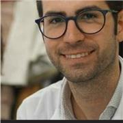 Studente con laurea triennale in scienze biologiche e magistrale in Biologia Molecolare e della Salute conseguita con 110 e Lode